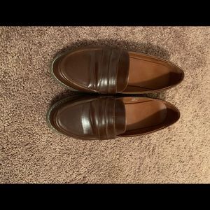 Women’s wide width Quinn Loafer - Universal Thread